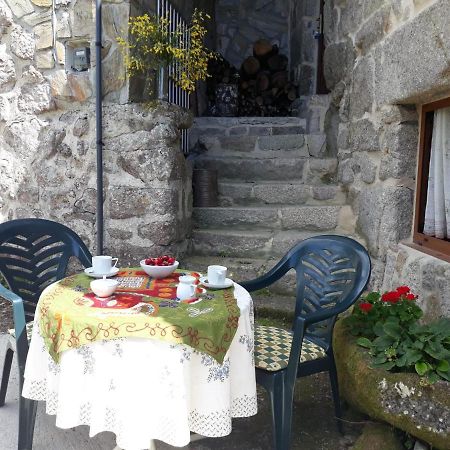 Casa de pueblo en San Estevo Ribas de Sil Villa Ourense Exterior foto